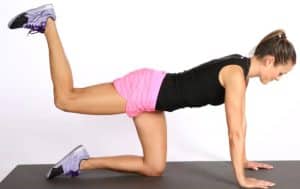 donkey kicks sterkere billen