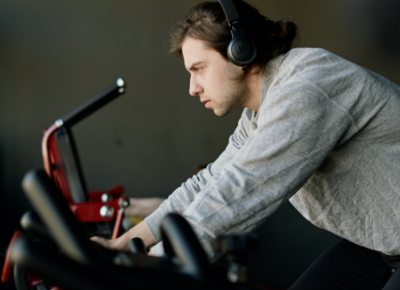 hometrainer muziek luisteren bluetooth